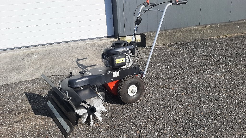 Mooie Limpar 67 sneeuwschuiver, sneeuwruimer, veegmachine, Ophalen, Zo goed als nieuw, Tielburger limpar