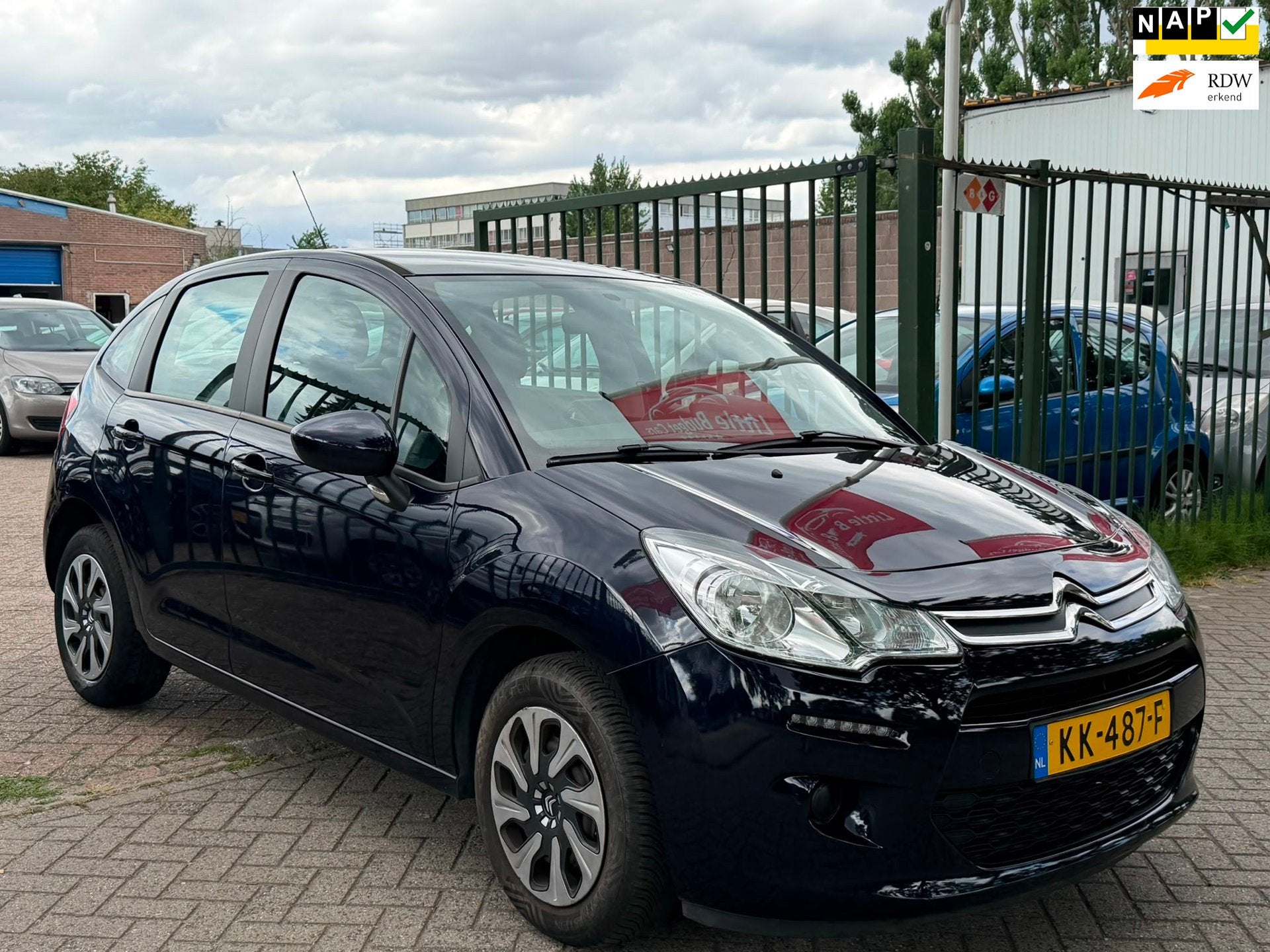 Citroen C3 1.2 PureTech Tendance Automaat airco cruis contro, Auto's, Dealer onderhouden, Euro 6, 1199 cc, Origineel Nederlands
