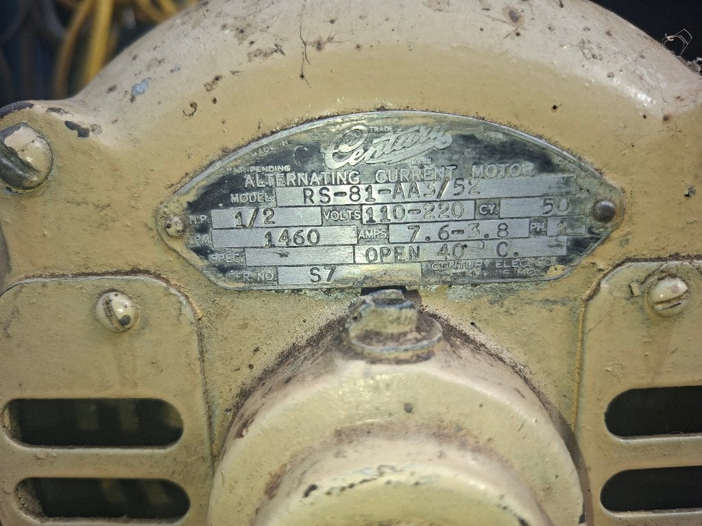 Te koop oude Century elektromotor 110_220 V, Doe-het-zelf en Verbouw, Motoren, Ophalen, Gebruikt, Elektromotor, 1400 tot 1800 rpm