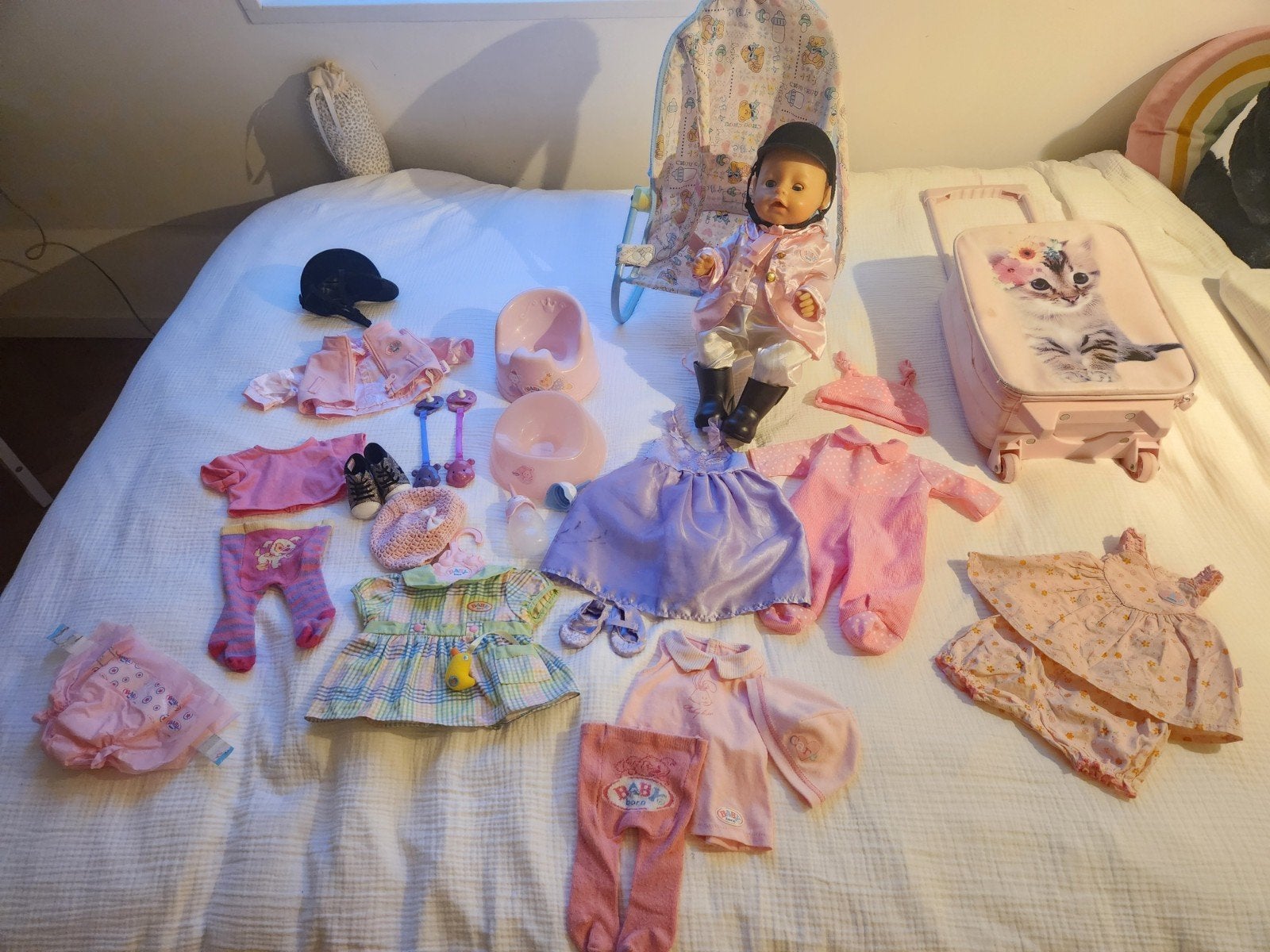 Grote Baby Born partij met pop, veel kleding en accessoires, Ophalen of Verzenden, Gebruikt, Babypop