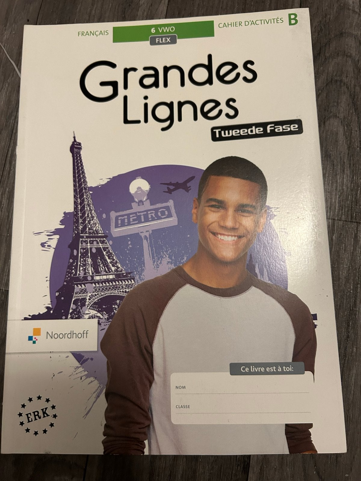 VWO 2, 4, 5, 6 Frans Boeken (Grandes Lignes), Ophalen of Verzenden, Zo goed als nieuw, Non-fictie