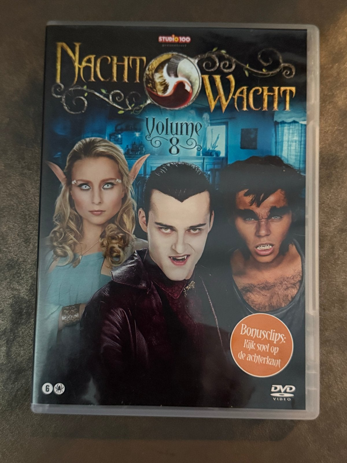 Nachtwacht Volume 8 DVD - Studio 100, Cd's en Dvd's, Bonusmateriaal, Science Fiction en Fantasy, Ophalen of Verzenden, Zo goed als nieuw