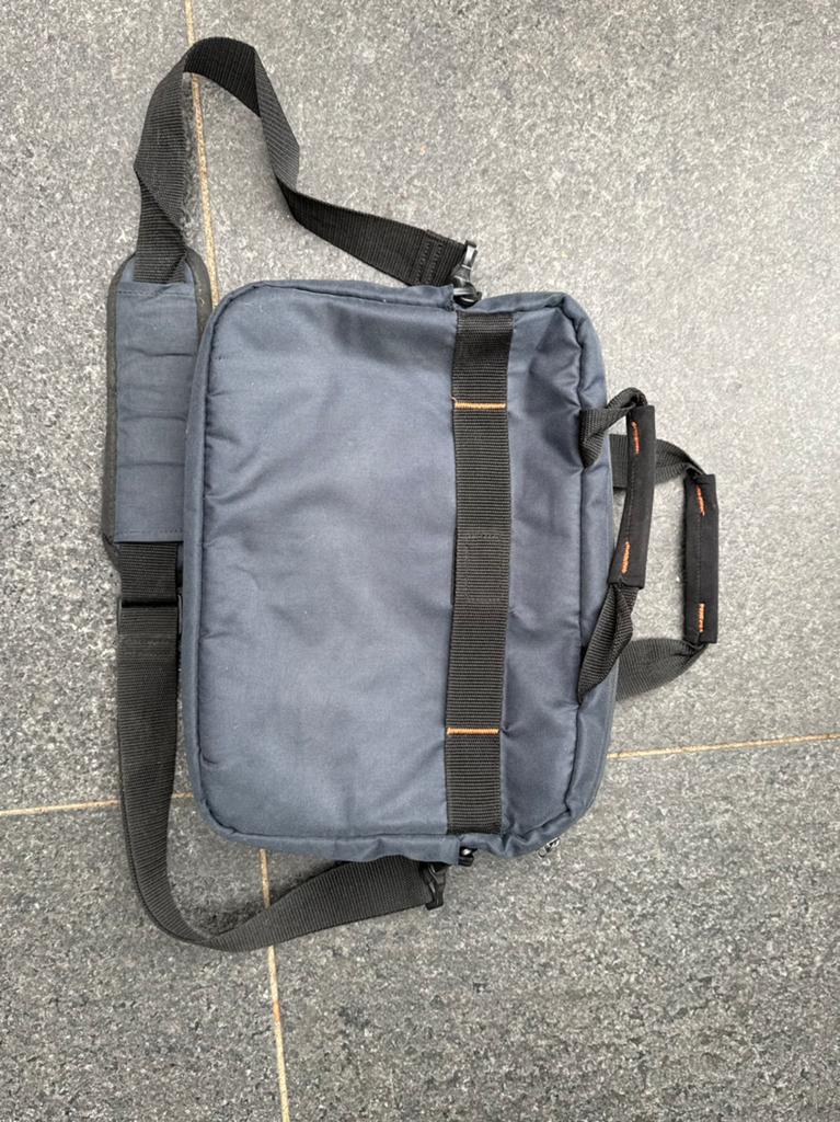 Samsonite laptoptas (nieuw!), 15 inch, Grijs, Tabletvak, Nieuw
