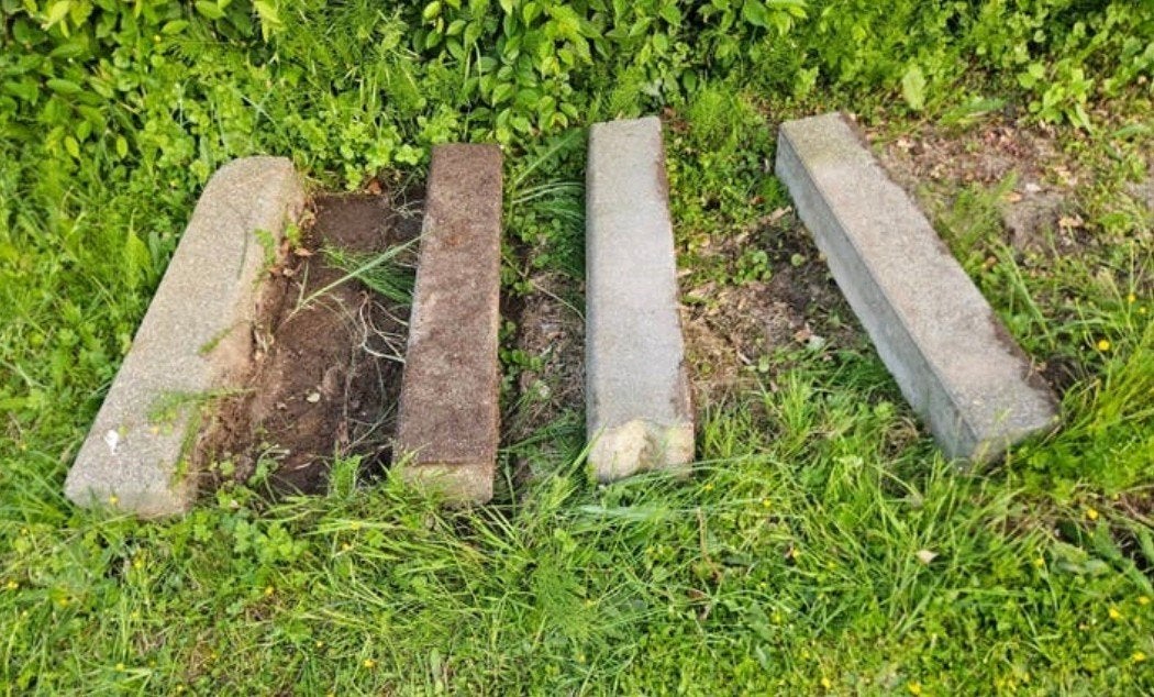 Zware trottoirbanden, Ophalen, Minder dan 100 cm, Minder dan 25 cm