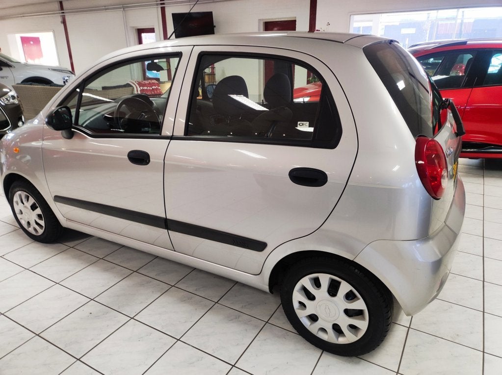 Chevrolet Matiz 1.0 style 5 drs 4 cylinder, Voorwielaandrijving, Dealer onderhouden, Stof, 400 kg