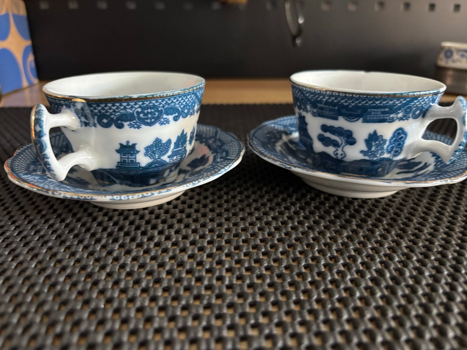 Antieke Chinese theekopjes met schotels (2 stuks), Antiek en Kunst, Ophalen of Verzenden