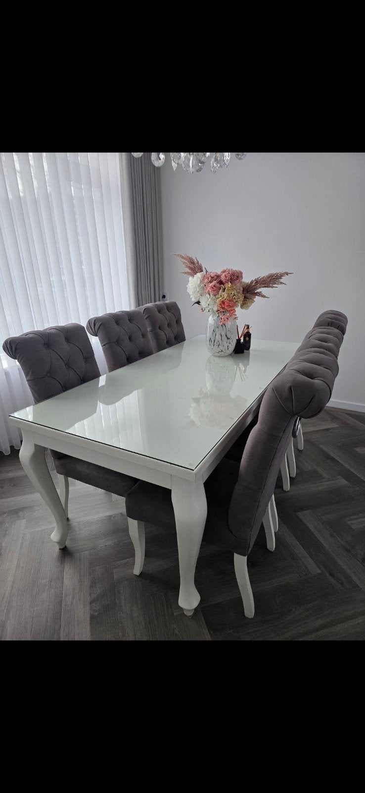 Witte eettafel met glazen blad, Huis en Inrichting, Tafels | Eettafels, Ophalen, Gebruikt, Glas, Modern klassiek