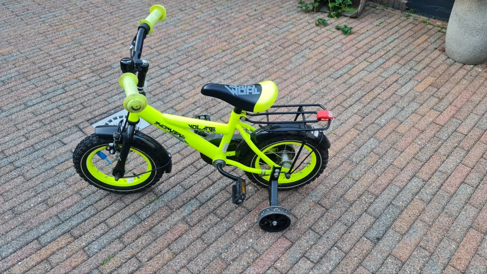 Kinderfiets Volare Thombike 12 inch met zijwieltjes, Terugtraprem, Zijwieltjes, Volare, Ophalen of Verzenden
