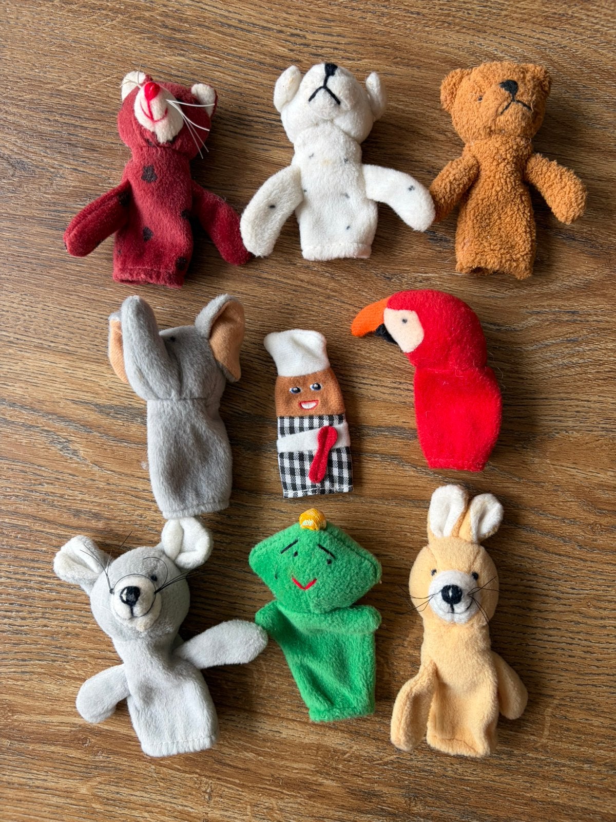 Set van 9 vingerpoppetjes, Ophalen of Verzenden, Zo goed als nieuw, Overige typen
