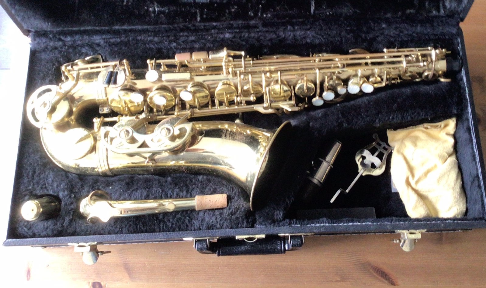 Alt saxofoon Evette buffet crampon, Muziek en Instrumenten, Blaasinstrumenten | Saxofoons, Ophalen, Gebruikt, Alt, Met koffer