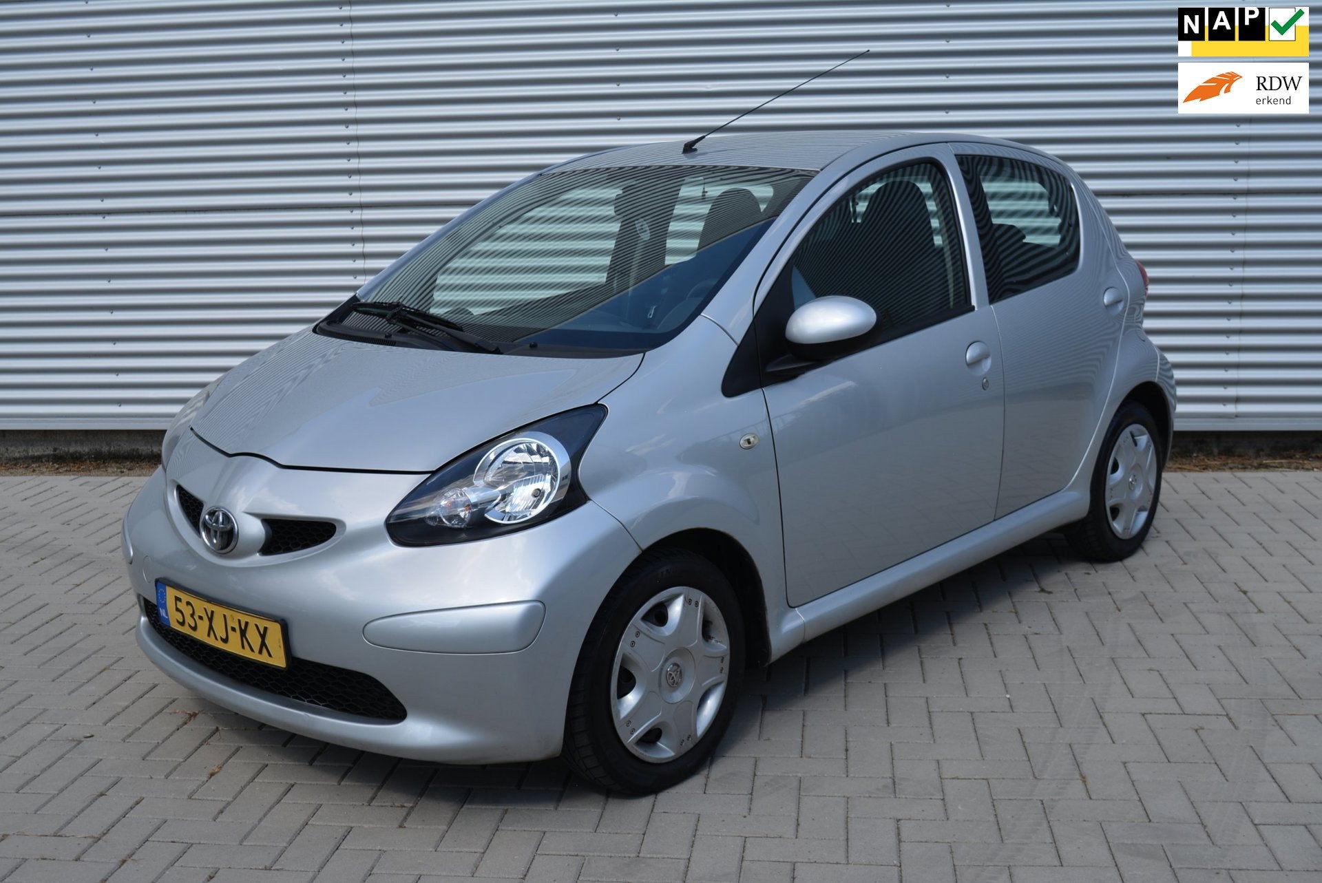 Toyota Aygo 1.0-12V + | 5 Drs | Airco | Electr. Pakket | Nwe, Auto's, Voorwielaandrijving, Stof, Gebruikt, 4 stoelen