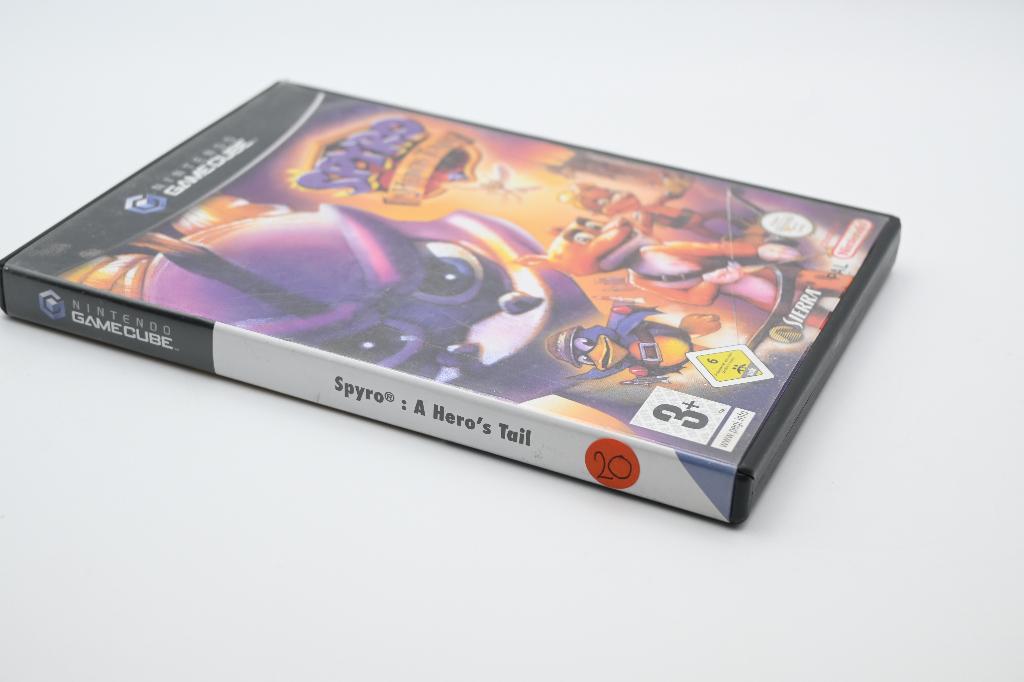 Spyro Hero's Tail - Nintendo Gamecube, Spelcomputers en Games, Games | Nintendo GameCube, Gebruikt, -, -, Ophalen of Verzenden