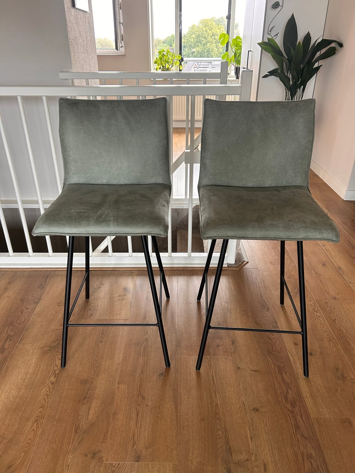 2x Groene barkrukken - Zo goed als nieuw- Table du Sud, Ophalen, Twee, Overige kleuren, Zo goed als nieuw
