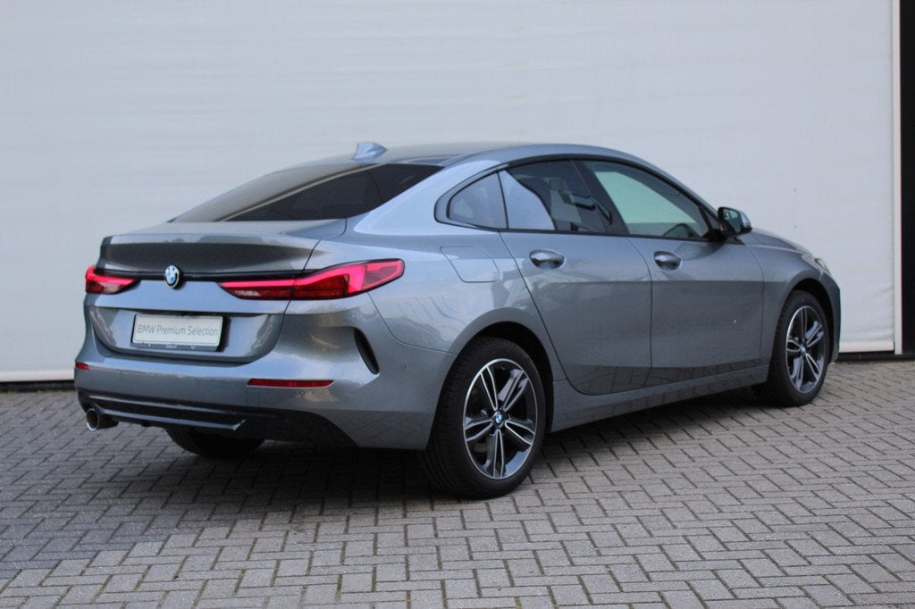 BMW 2 Serie Gran Coupé 218i Sport Line Automaat / Sportstoe, Auto's, BMW, 136 pk, Gebruikt, Euro 6, 1350 kg
