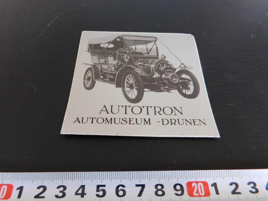 sticker Drunen AUTOTRON Automuseum  Spijker oldtimer, Ophalen, Zo goed als nieuw
