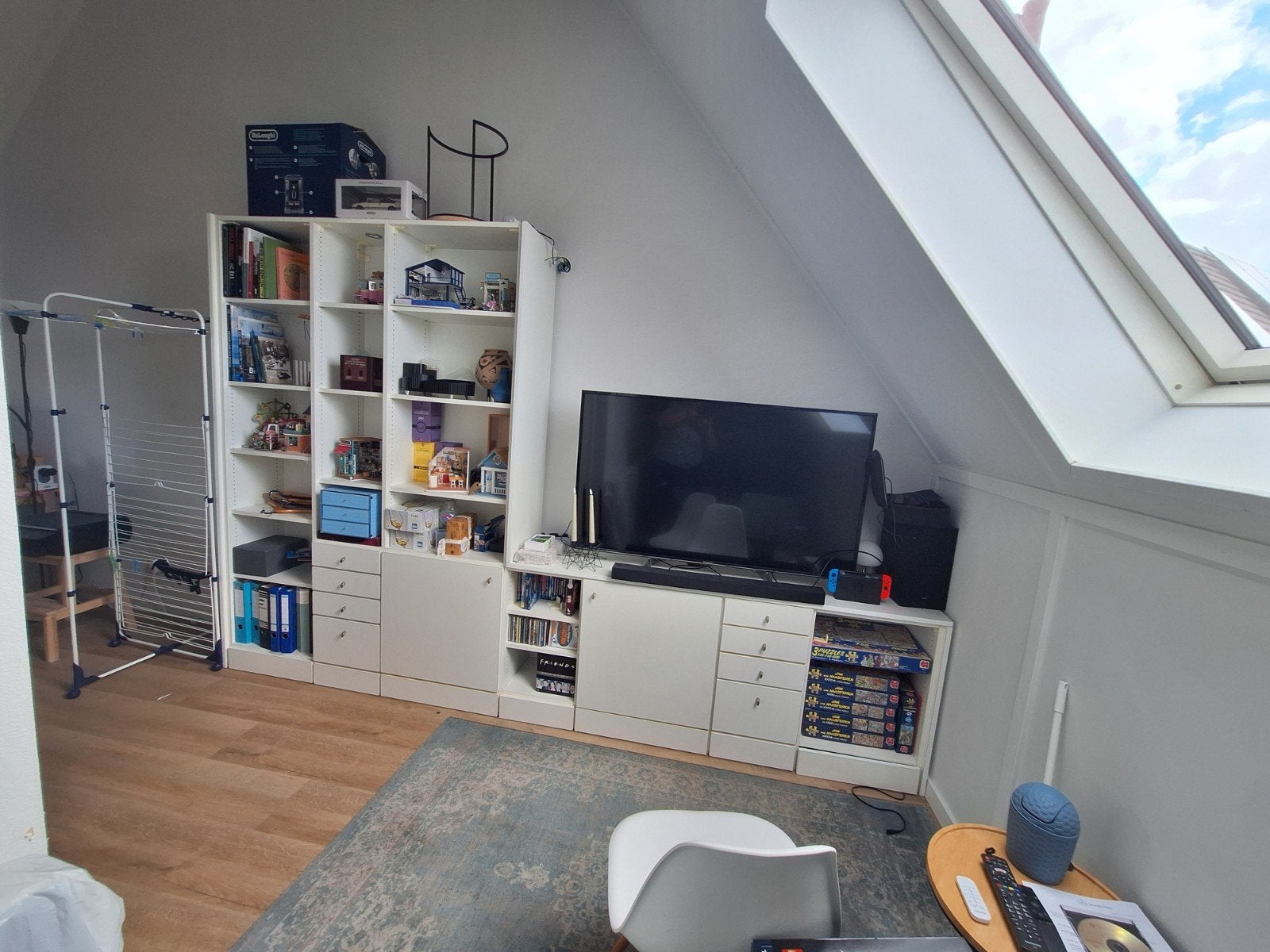 Witte IP20 kastenwand met opbergruimte en planken, Ophalen, Overige materialen, Gebruikt, 200 cm of meer