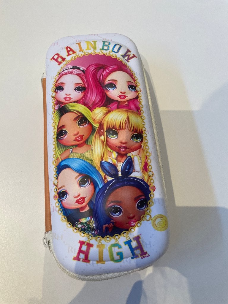 Etui Rainbow High, Ophalen of Verzenden, Zo goed als nieuw