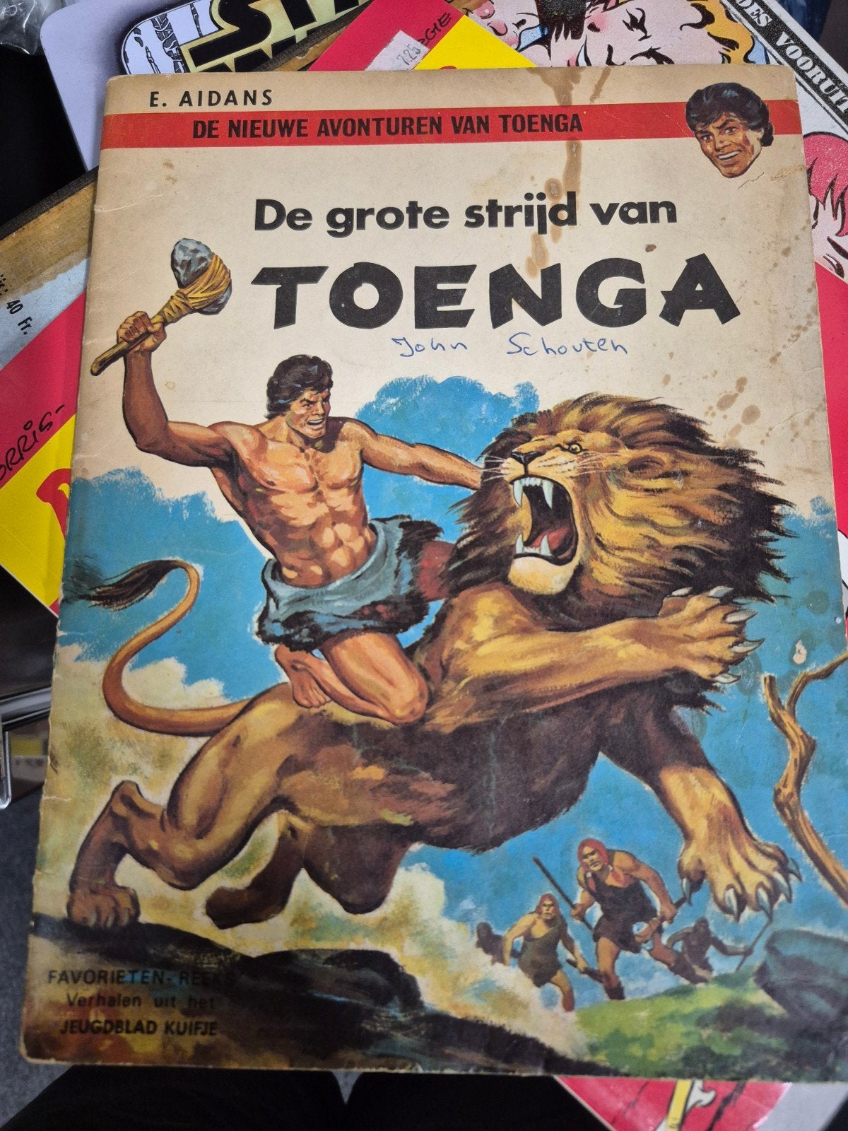 De Grote Strijd van Toenga - E. Aidans (Kuifje), Boeken, Eén stripboek, Ophalen of Verzenden, Gelezen, E. Aidans