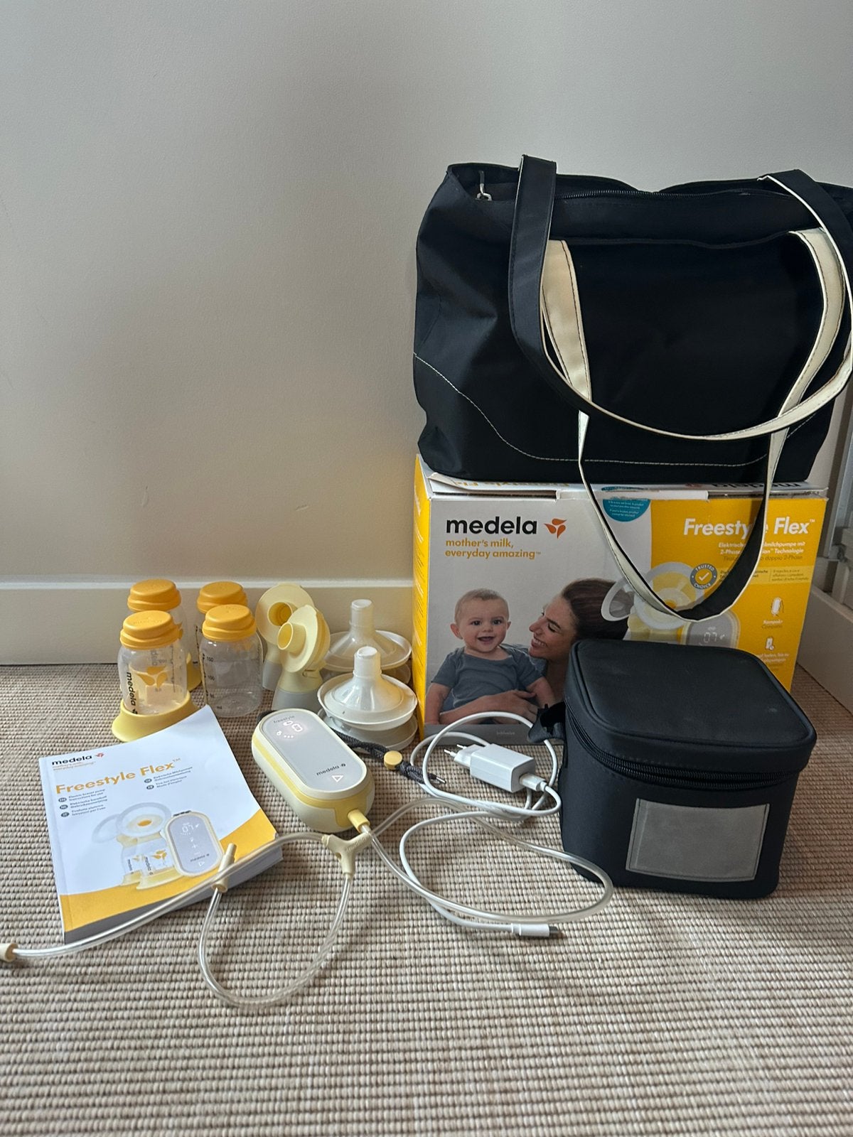 Medela Freestyle Flex kolfapparaat, Kinderen en Baby's, Medela, Borstkolf, Ophalen of Verzenden, Zo goed als nieuw