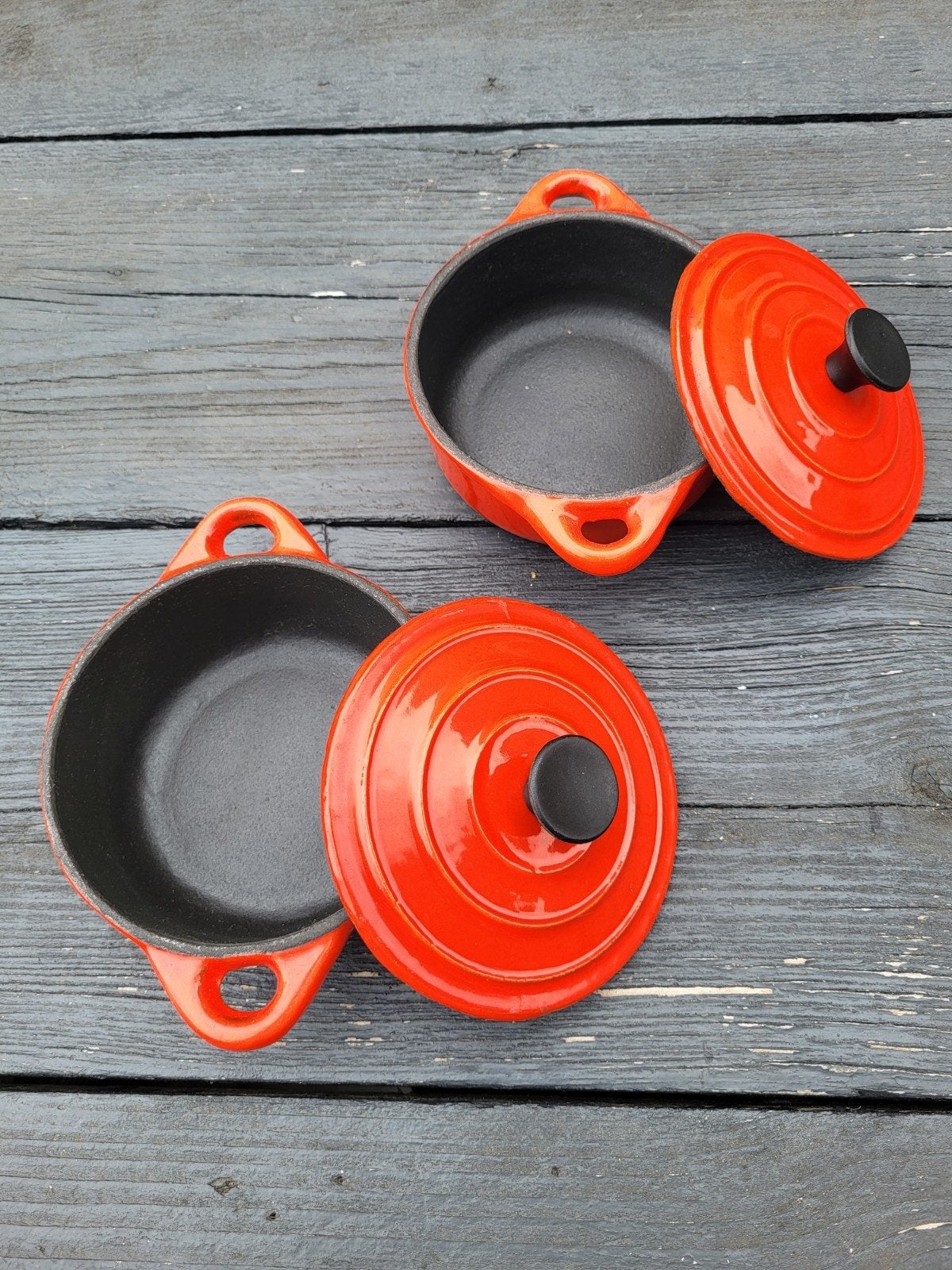 2x  2 Mini Gietijzeren Braadpan - Rood, Ophalen, Met deksel, Zo goed als nieuw, Braadpan