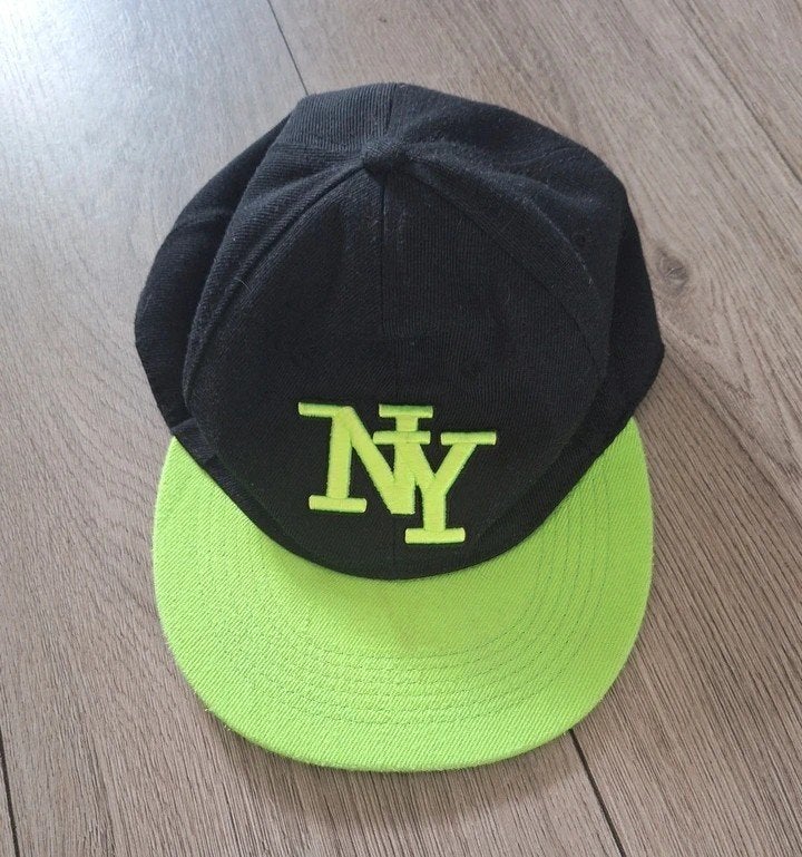 Stoere baseballpet zwart groen met NY-logo 56 cm, Kleding | Heren, New Yorker, Ophalen of Verzenden, Pet, 57 cm (M, 7⅛ inch) of minder