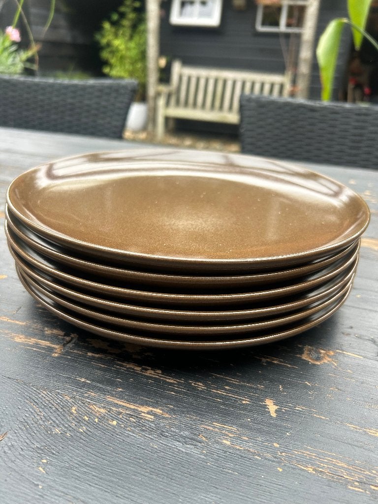 6 HEMA Monaco dinerborden Ø26cm donkerbruin aardewerk, Ophalen, Hema, Zo goed als nieuw, Bord(en)