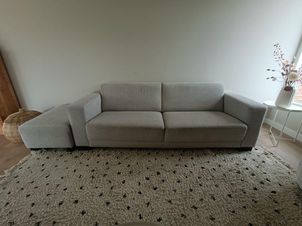 Comfortabele 3-zitsbank met poef, Huis en Inrichting, Banken | Bankstellen, 125 tot 150 cm, Hoekbank, Driepersoons, Ophalen of Verzenden