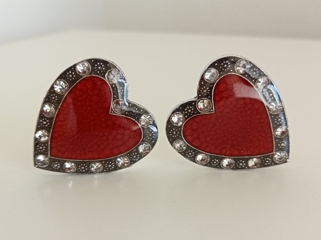 Vintage verzilverd strass rood emaille hart oorclips P. Bex, Sieraden, Tassen en Uiterlijk, Oorbellen, Overige materialen, Gebruikt