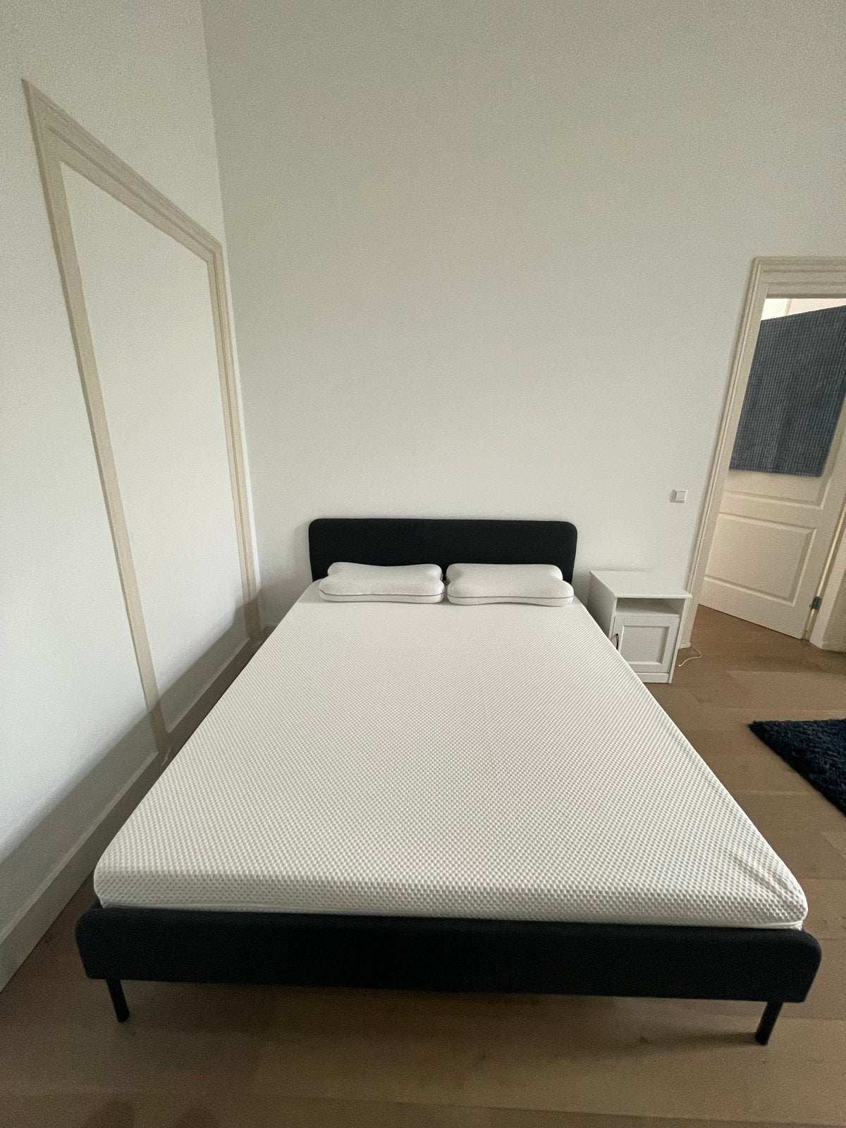 Tweepersoonsbed met matras - Zo goed als nieuw, Ophalen, Zwart, Tweepersoons, 140 cm