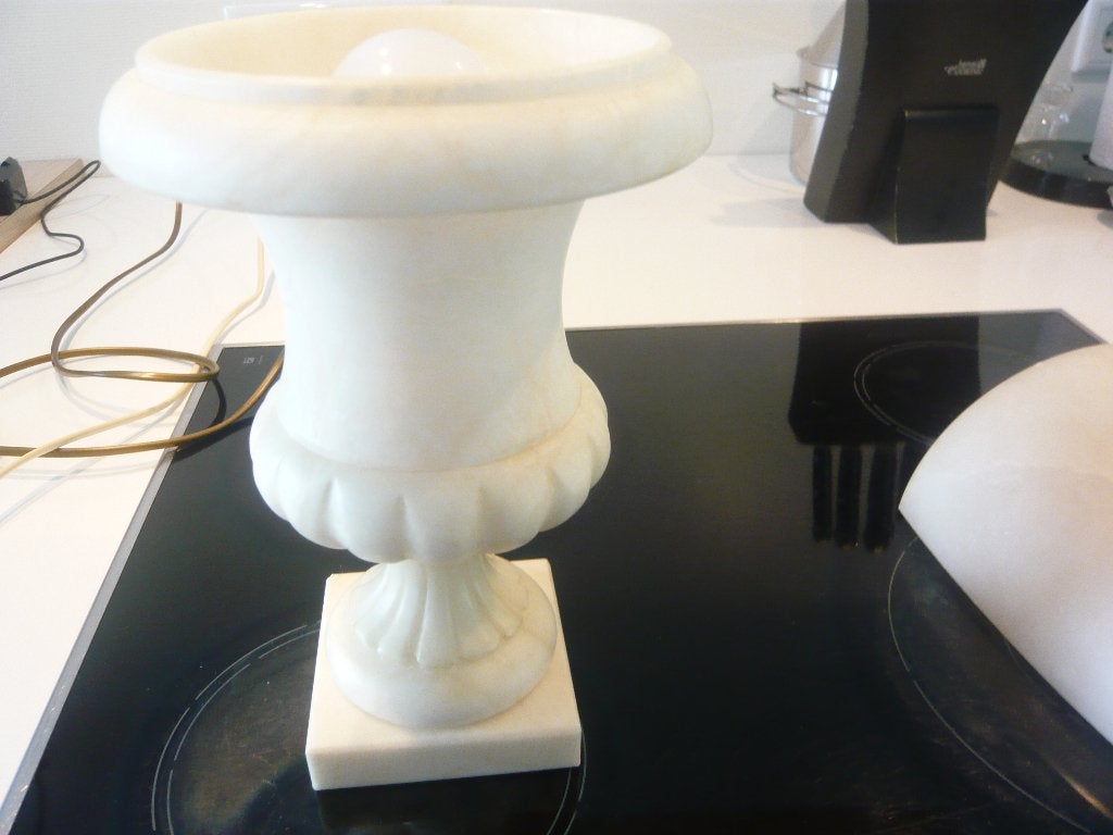 Tafellamp Medici Albast, Huis en Inrichting, Lampen | Tafellampen, Vintage, 24 cm, Met schakelaar, Natuurlijk materiaal