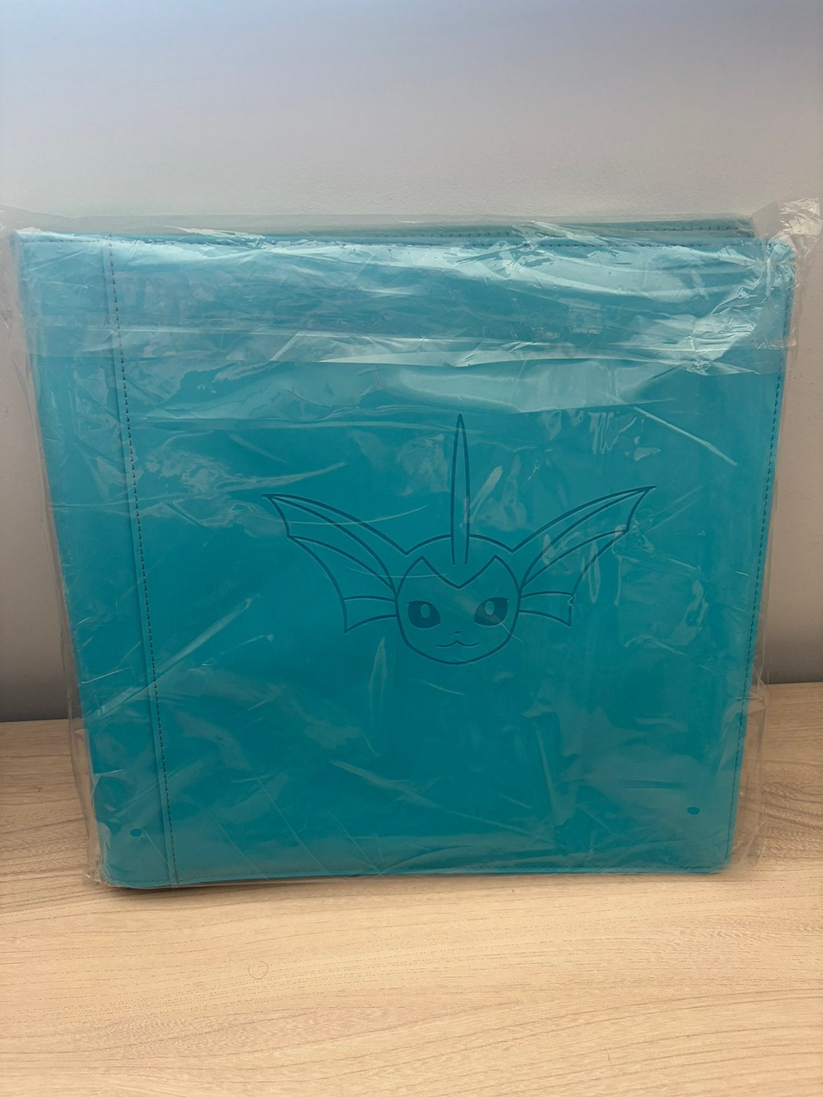 Vaporeon Binder – Eevee GX Gift 12 Pocket Map China special, Ophalen of Verzenden, Zo goed als nieuw