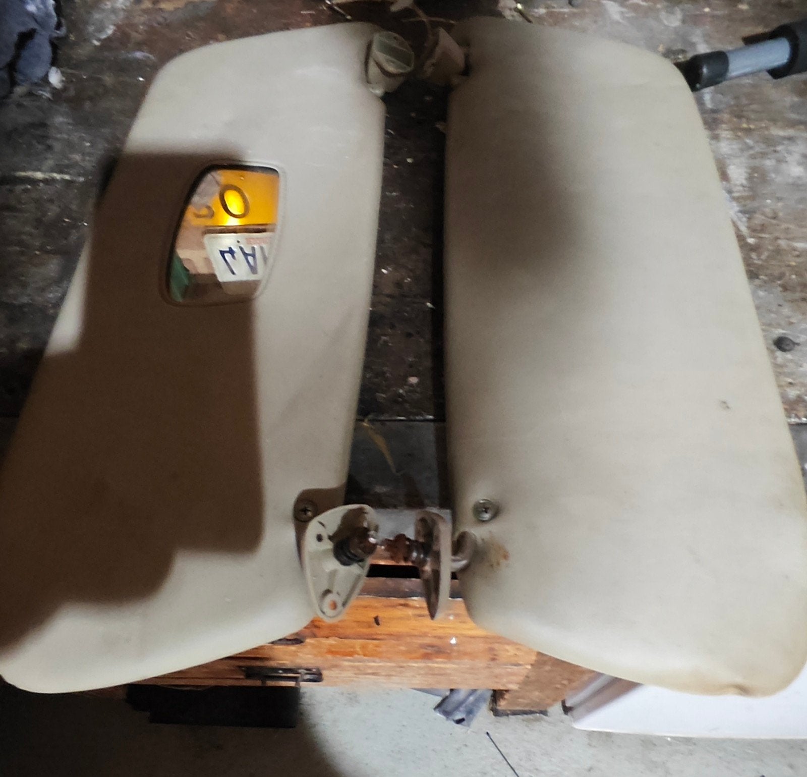 zonnekleppen w108 en w1114/15, Ophalen