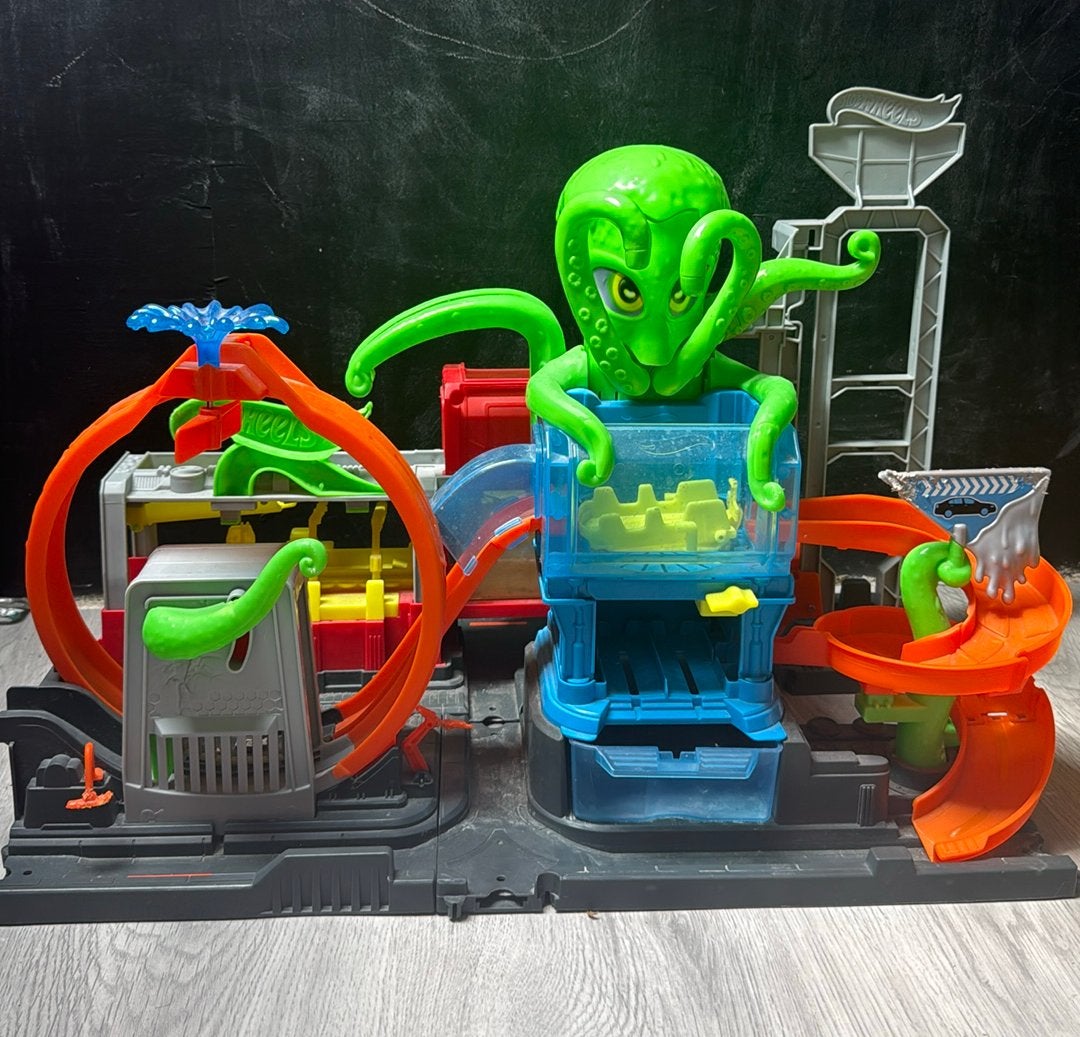 Hotwheels city octo aanval color reveal, Ophalen, Hot Wheels, Handmatig, Racebaan