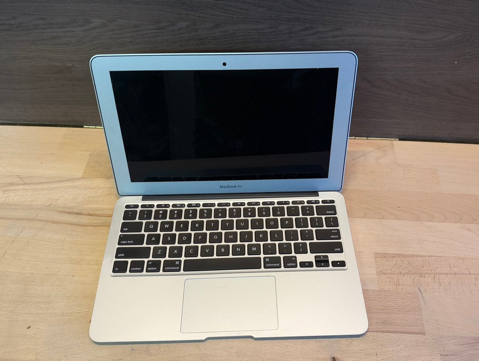 Macbook air A1465  early 2015, Computers en Software, Qwerty, Ophalen of Verzenden, Zo goed als nieuw, 128 GB of minder