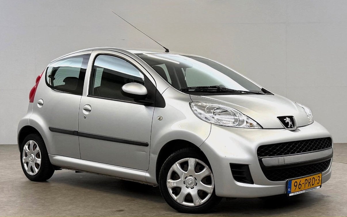 Peugeot 107 1.0 12V 5DR 2011 AIRCO | APK, Auto's, Voorwielaandrijving, 68 pk, Origineel Nederlands, Bedrijf