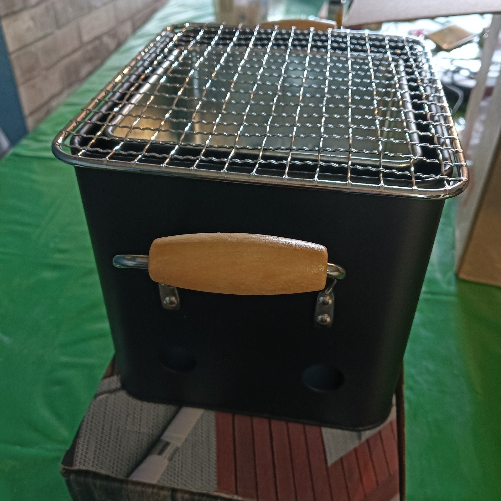 Nieuw! Retro Mini Barbecue - Compacte Tafelgrill, Ophalen, Nieuw