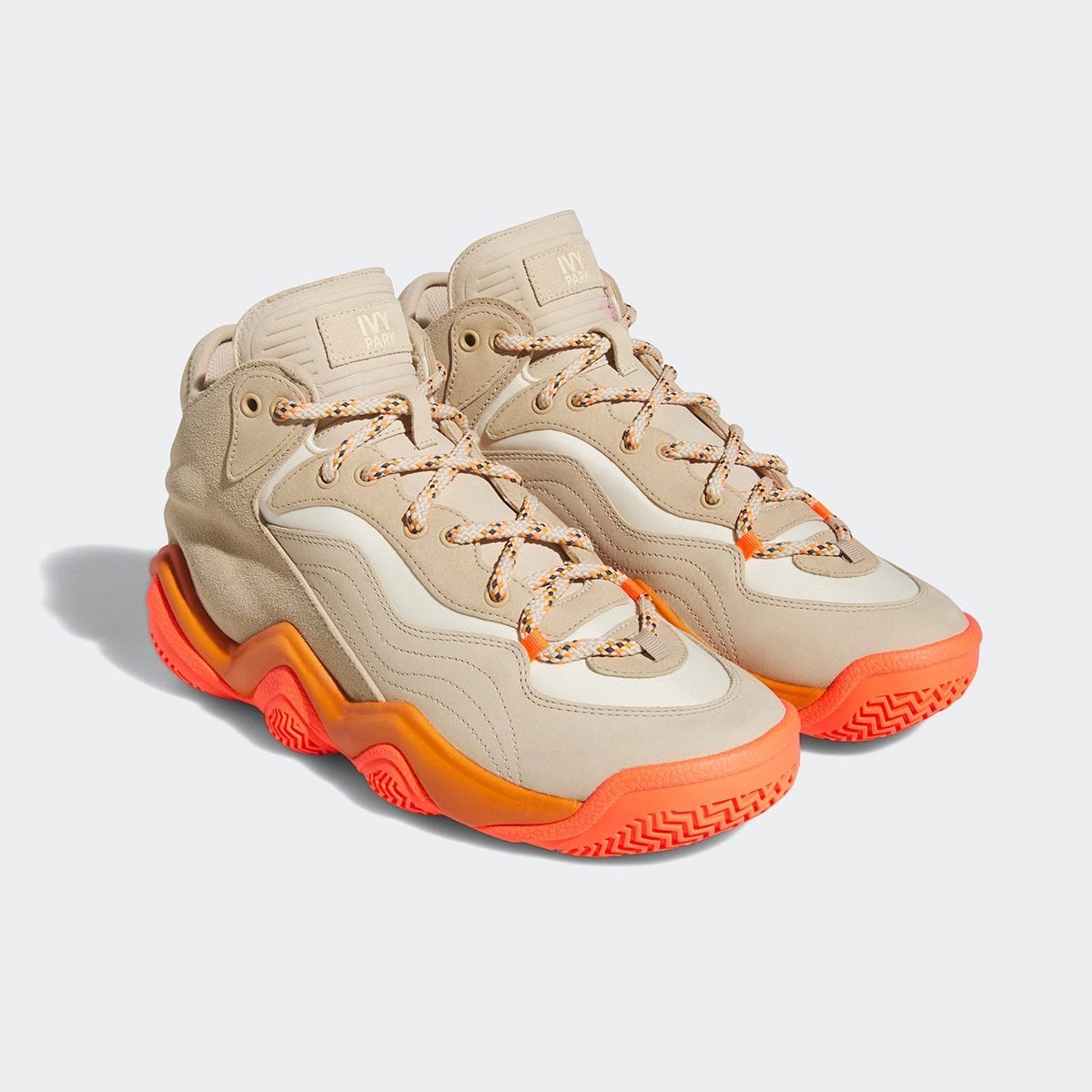 Adidas Ivy Park Sneakers - Maat 38 - Nieuw in doos, Ophalen, Nieuw, Beige, Sneakers of Gympen