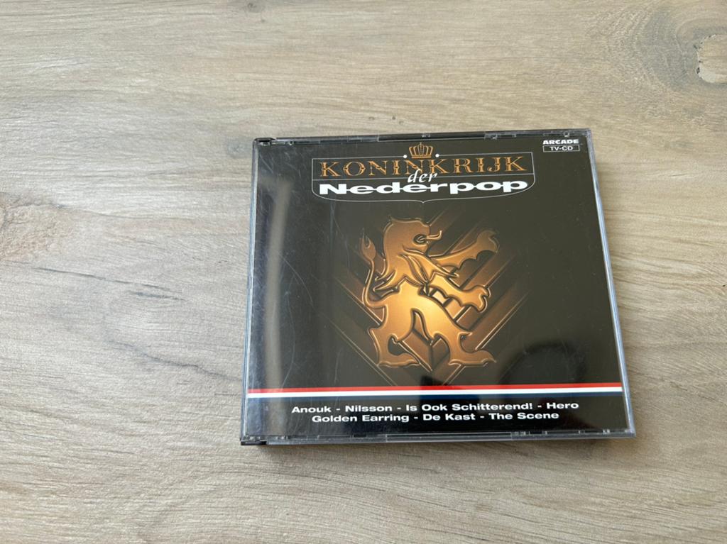 Koninkrijk der Nederpop - Dubbel CD, Cd's en Dvd's, Ophalen of Verzenden, Gebruikt, Nederlandstalig