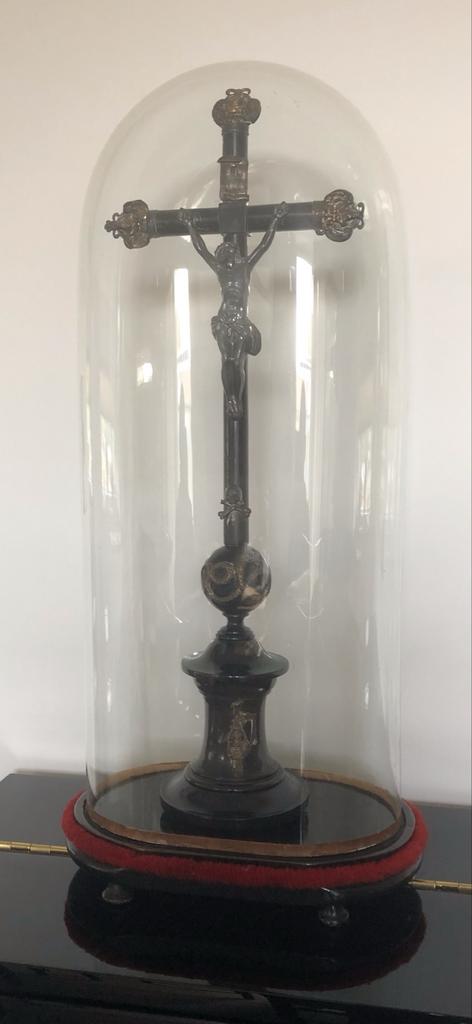 Antieke stolp met kruisbeeld - 63 cm hoog, Antiek en Kunst, Antiek | Religie, Ophalen