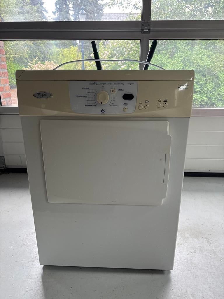 Whirlpool Montana 6th Sense Droger - 6kg Capaciteit, 6 tot 8 kg, Gebruikt, Luchtafvoer, Ophalen of Verzenden