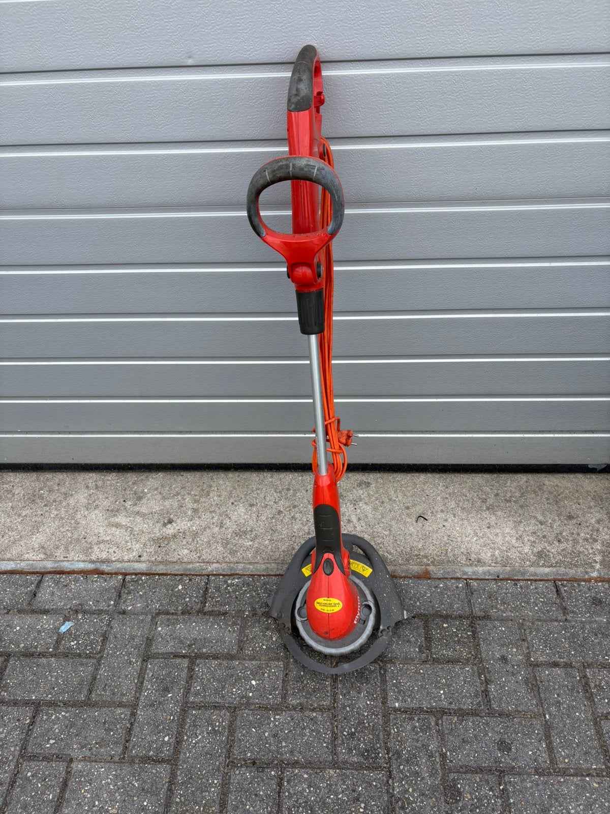 Grasmaaier met 180 graden draaiende kop en telescopische ste, Ophalen, Gebruikt, 30 tot 50 cm, Elektrisch