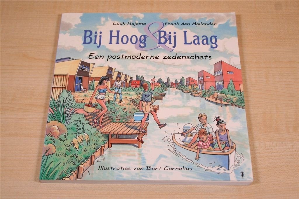Bij hoog & bij laag — Columns uit Nieuwsblad v/h Noorden, Ophalen of Verzenden, Zo goed als nieuw