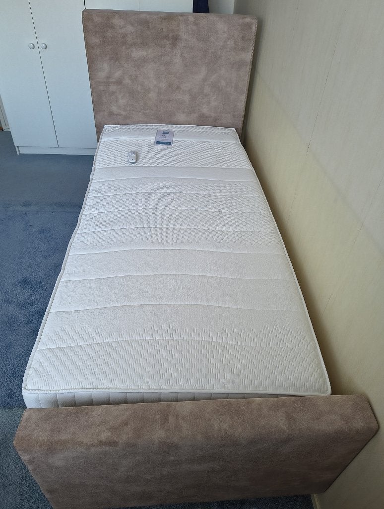 Recor Bedding boxspring elektrisch verstelbaar oxford matras, Ophalen, 90 cm, Eenpersoons, Zo goed als nieuw