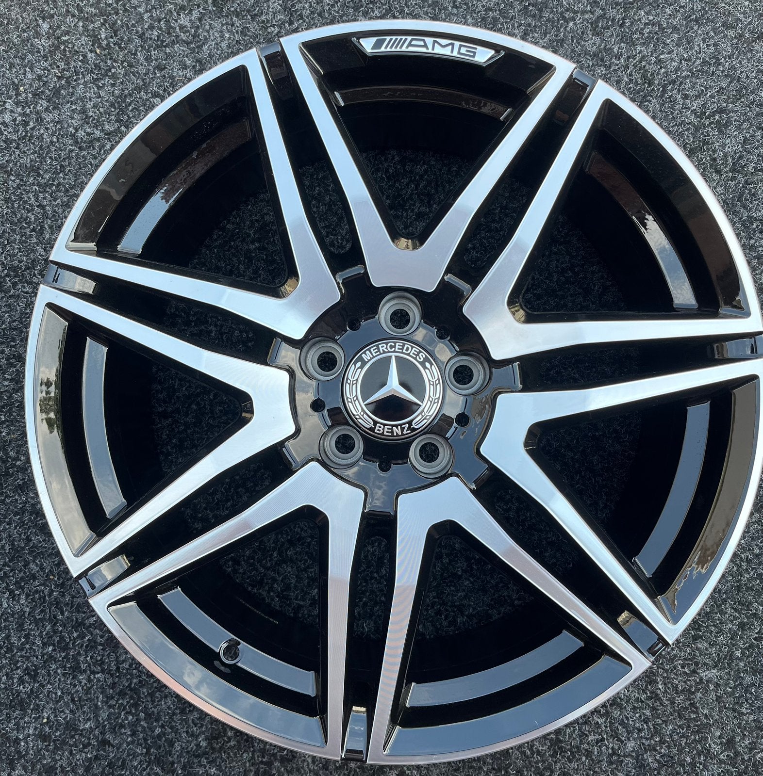 Nieuwe 19”AMG zwart en zwartgepolijs, Auto diversen, Ophalen