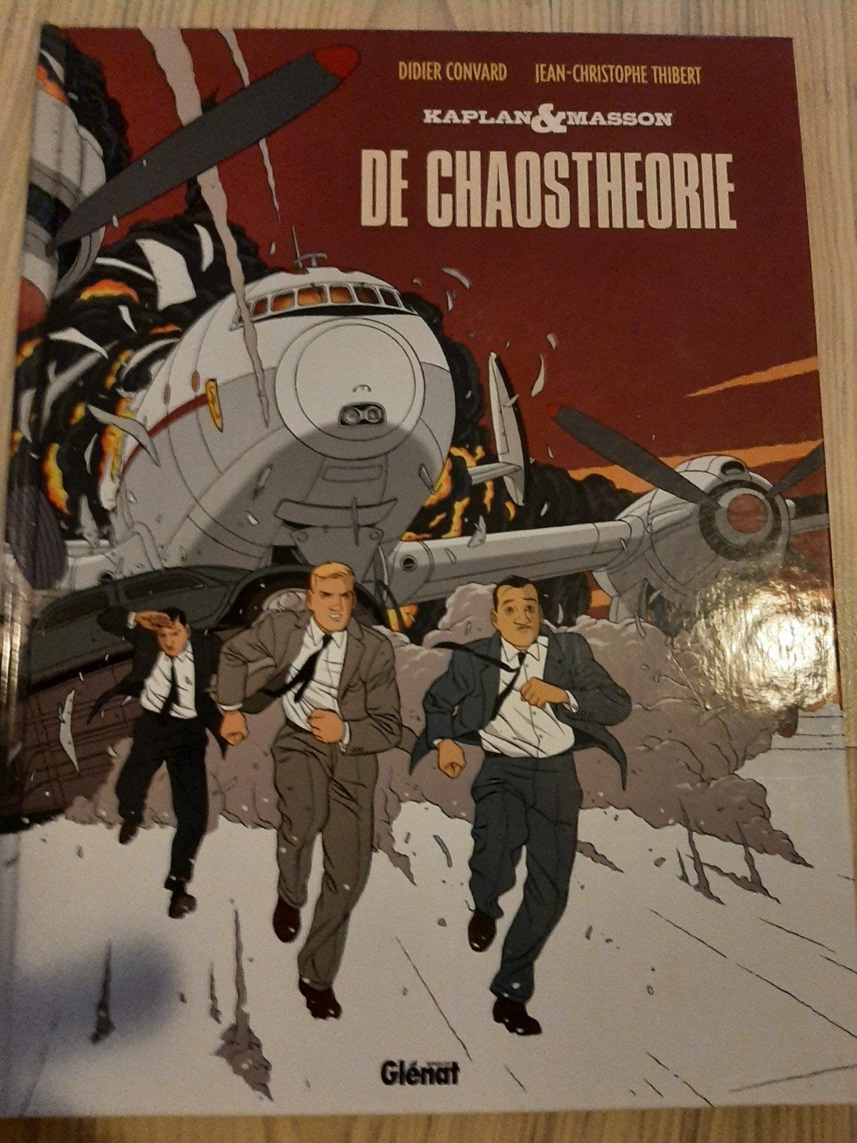 De Chaostheorie - Kaplan & Masson - Hardcover Glénat, Boeken, Stripboeken, Eén stripboek, Ophalen of Verzenden, Zo goed als nieuw