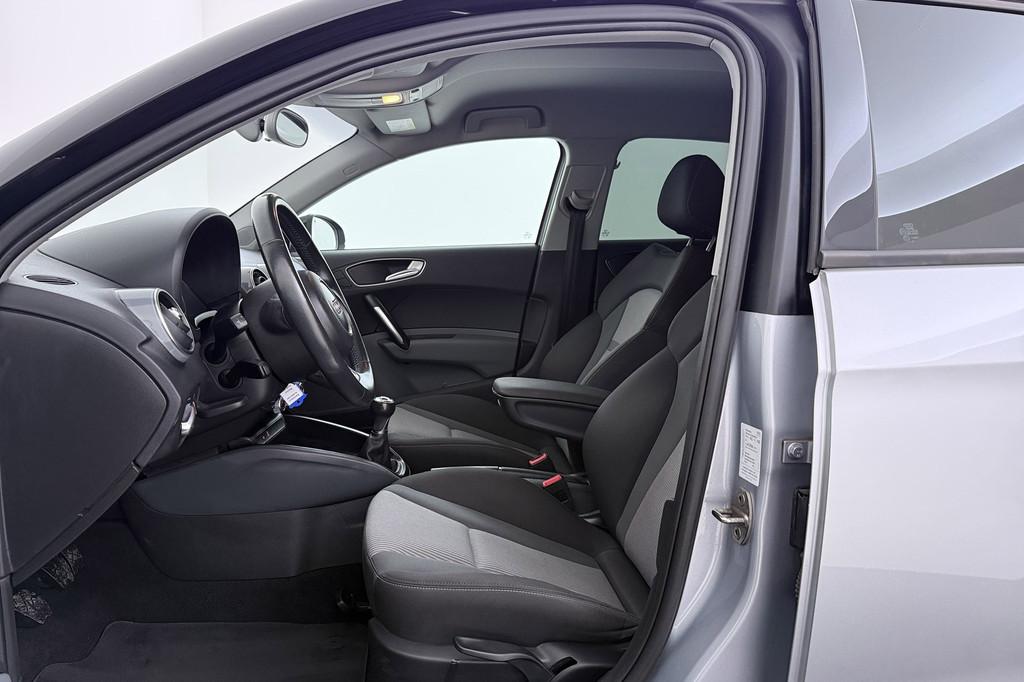 Audi A1 Sportback 1.0 TFSI Advance Sport | Cimate Control |, Voorwielaandrijving, Stof, 95 pk, 4 stoelen