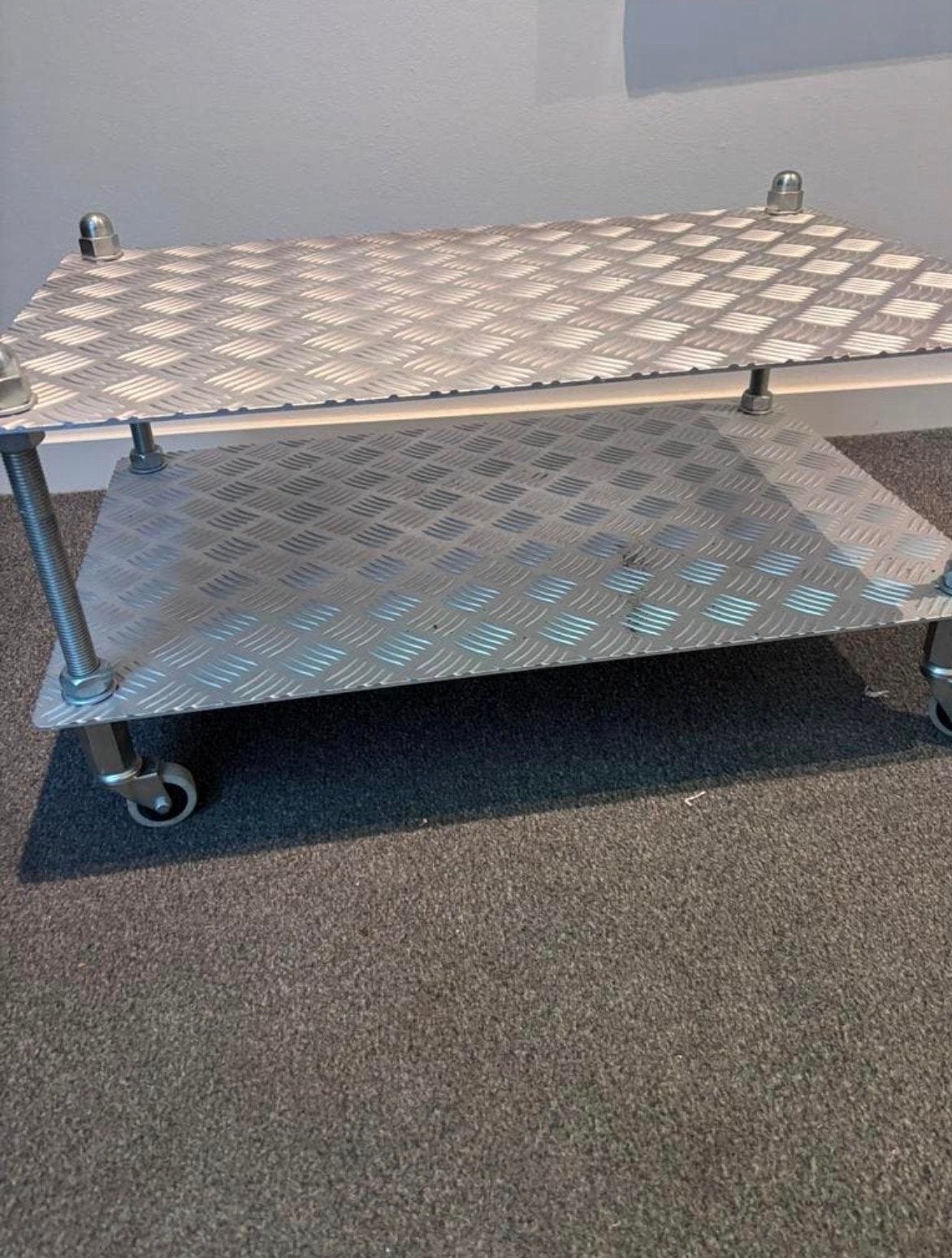 Industrieel rolkastje van aluminium traanplaat, Ophalen, Gebruikt, Metaal, Industrieel
