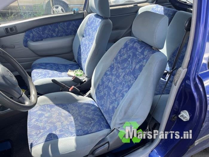 Veiligheidsgordel rechts-voor van een Toyota Starlet, Gebruikt, -, -, Ophalen of Verzenden