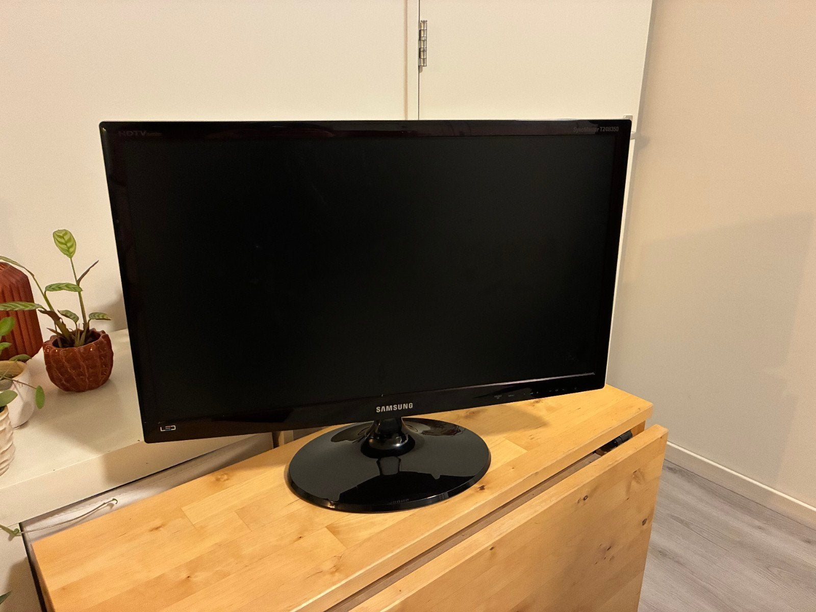 Samsung LED TV - Monitor 24", Ophalen, 50 Hz, HD Ready (720p), Samsung