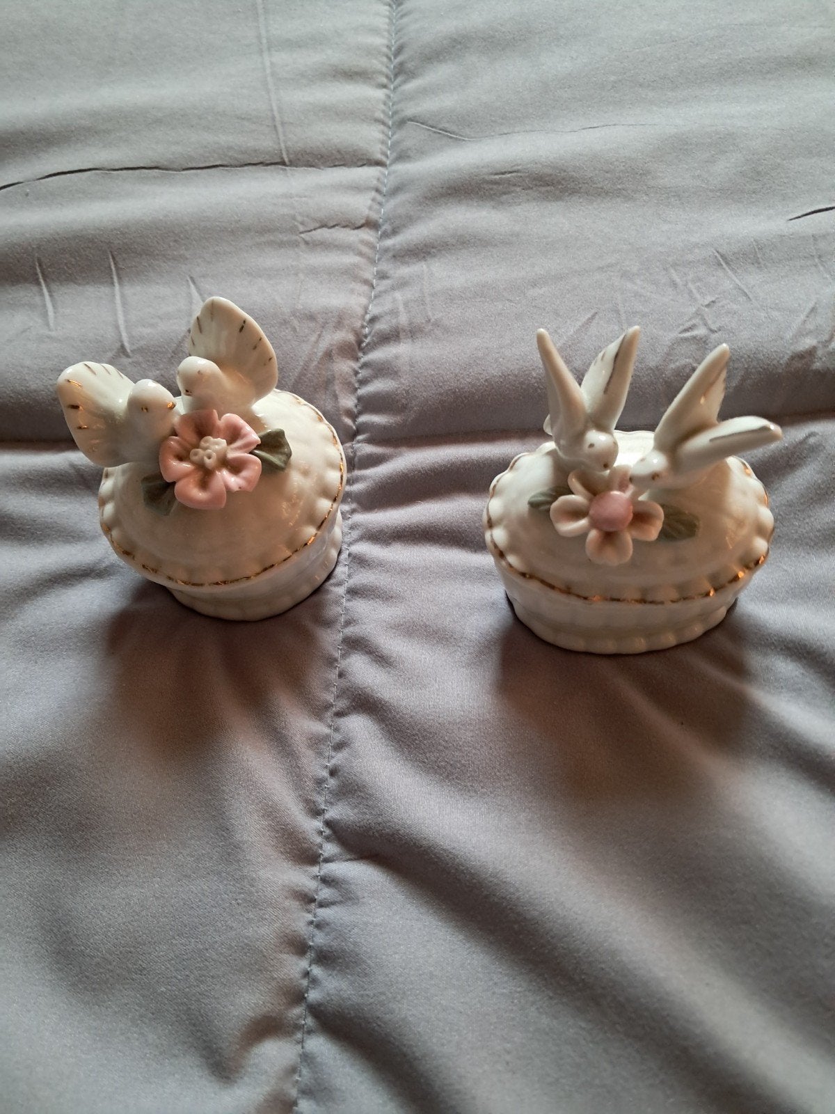 Set van 2 porseleinen doosjes met vogels en bloemen, Ophalen of Verzenden